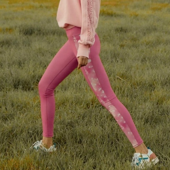 NWT Anthropologie Daily Practice Sofia Pink Athletic Workout Leggings Large - Picture 9 of 9